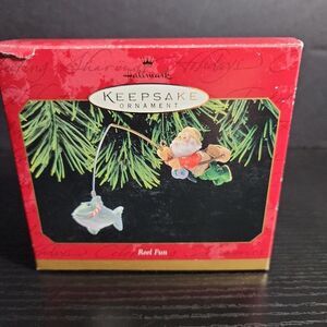 Hallmark Keepsake Ornament Reel Fun Santa Fishing Collectible‎ vintage 1999